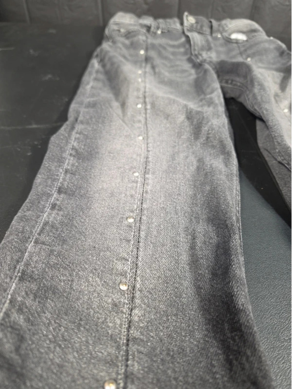 Jeans - Picture 2 of 4
